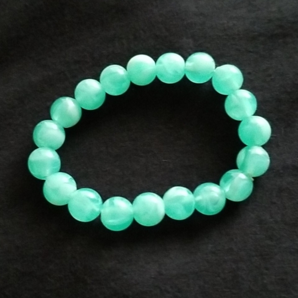 Awesome Glowing Sea Green Beaded Stretch Bracelet